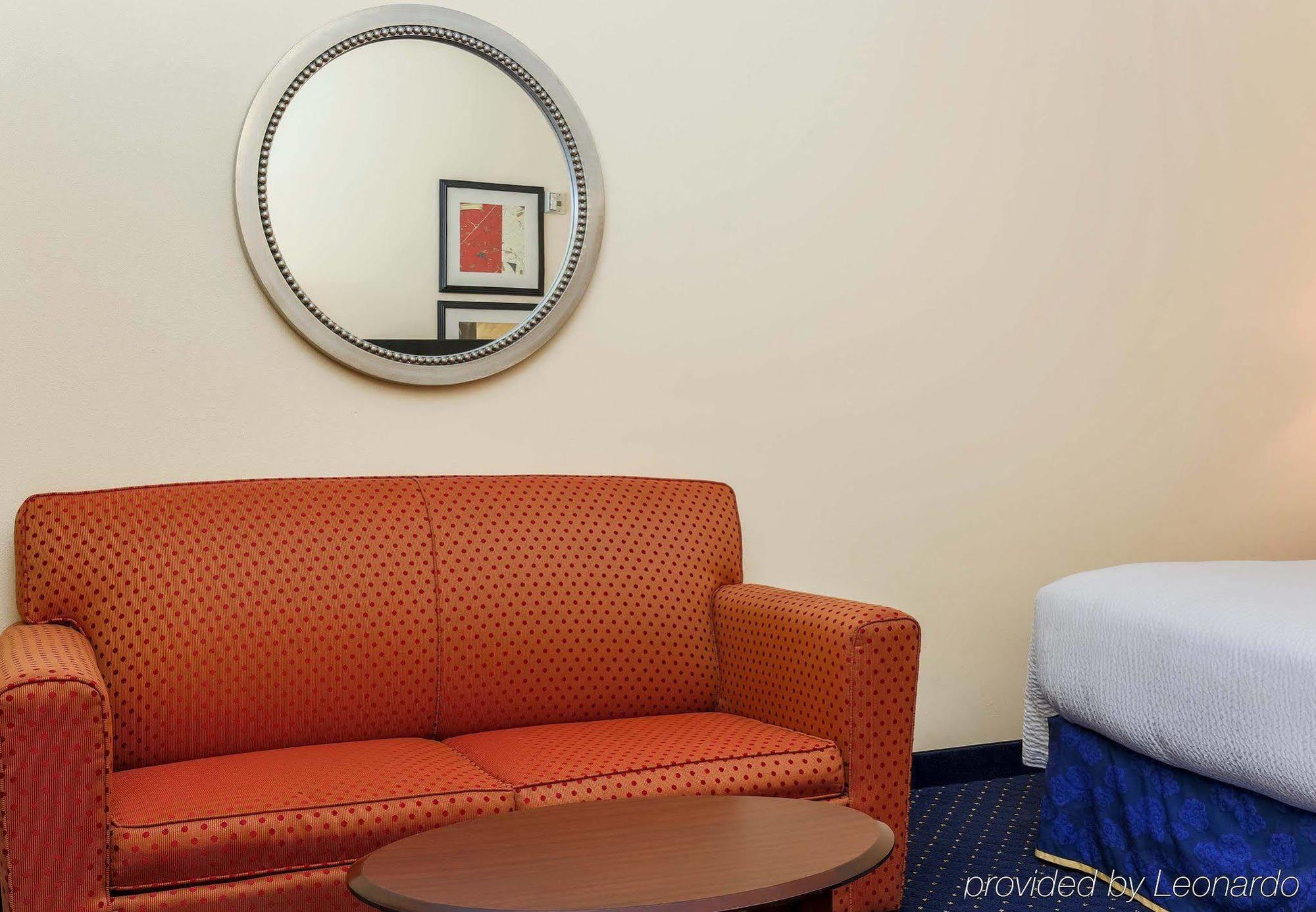 Courtyard By Marriott Dallas Льюисвилл Экстерьер фото